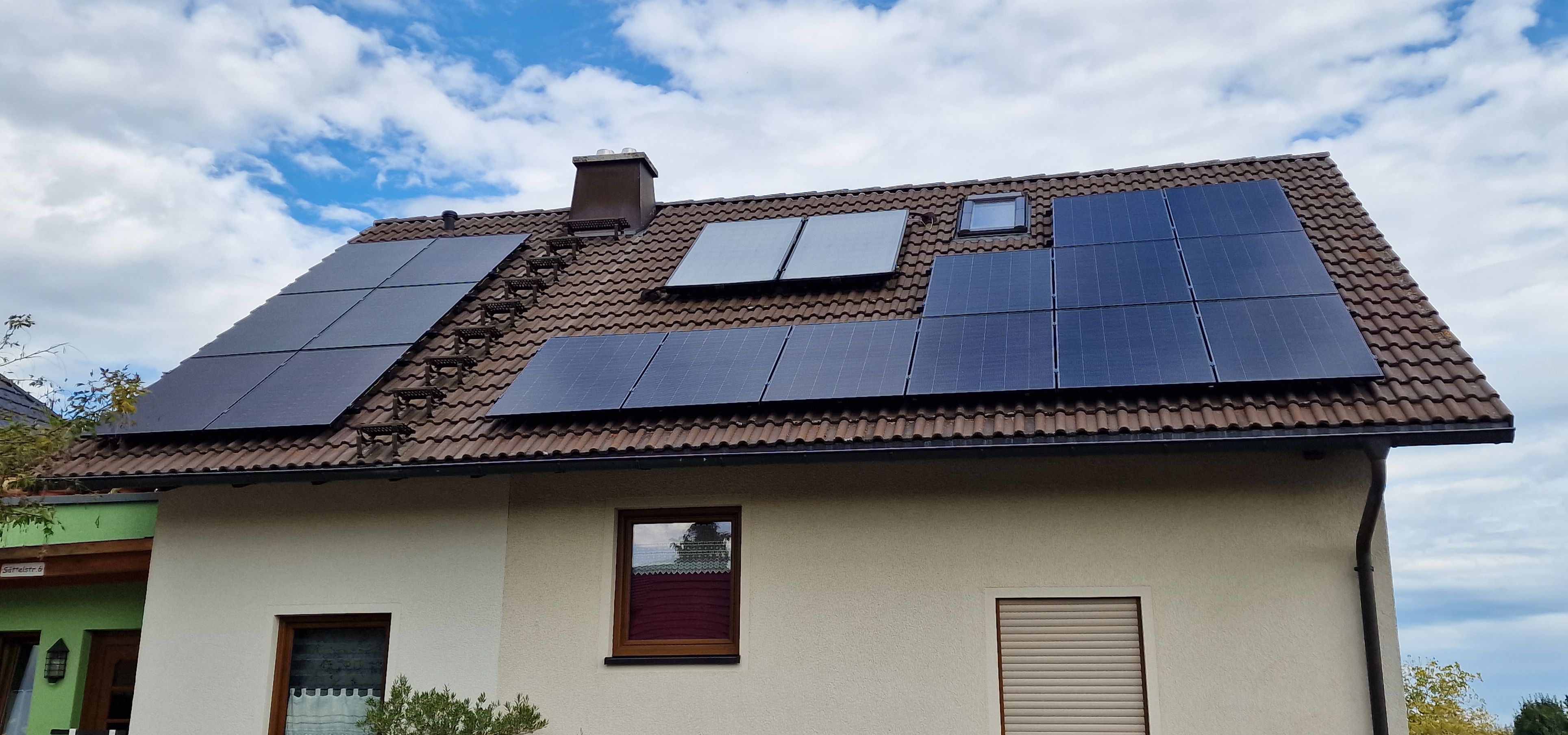 Ihre Photovoltaikanlage individuell geplant und nach Ihren Wünschen umgesetzt Ihre Photovoltaikanlage individuell geplant und nach Ihren Wünschen umgesetzt